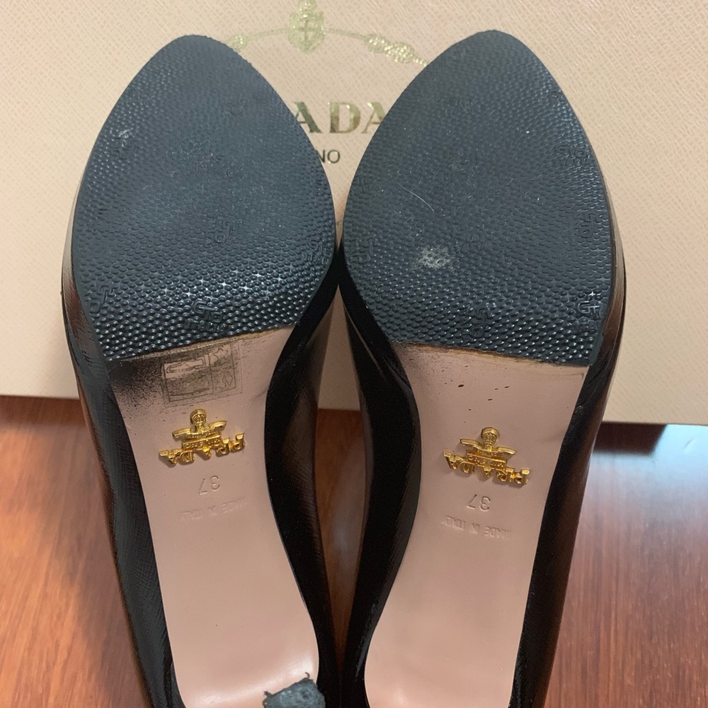 Prada heels shoes - Picture 5 of 10